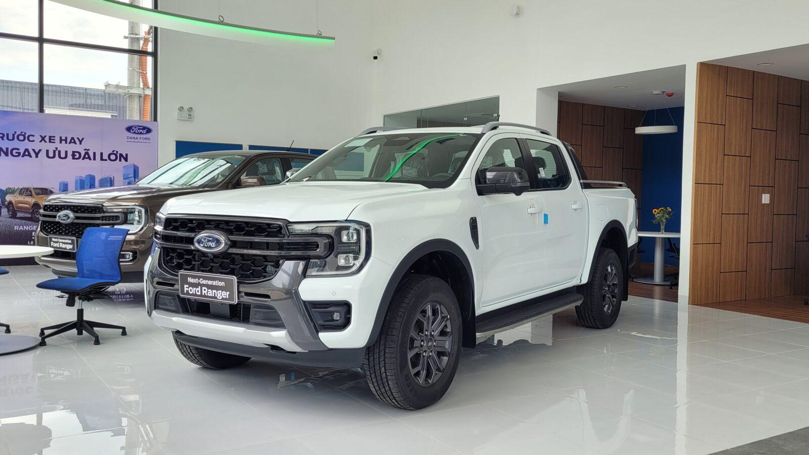 Giá Ford Ranger Wildtrak Quảng Nam. Chi phí lăn bánh xe Ranger Wildtrak tại Quảng Nam và Quảng Ngãi 13 Giá Ford Ranger Wildtrak Quảng Nam. Chi phí lăn bánh xe Ranger Wildtrak tại Quảng Nam và Quảng Ngãi Ford Ranger Wildtrak Quảng Nam